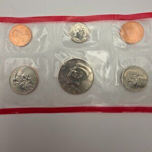 1996-D uncirculated 5 coin set with Denver Mint token